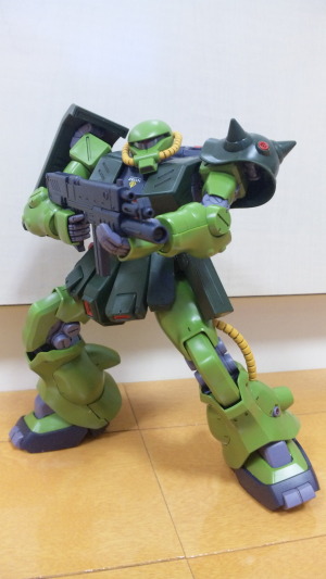 RE/100 ザクII改